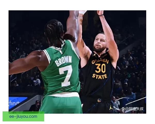 NBA新赛季揭幕战：绿军对决纽约 湖人与勇士激情碰撞两大豪强开启新征程